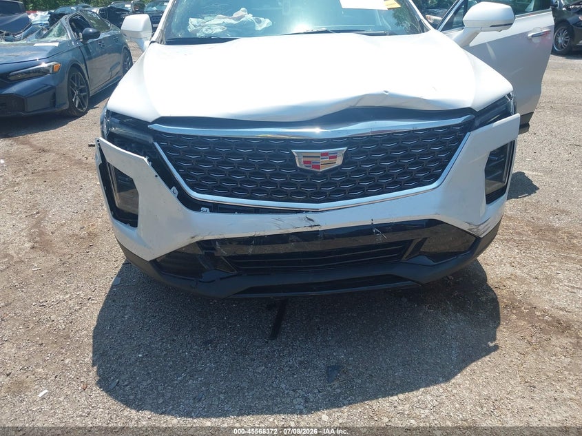 2025 Cadillac Xt4 VIN 1GYFZDR40SF105080 IAAI salvage auction — FRONT END, Salvage (Ohio), sold $8,600 on 2026-07-31 (photo 6)