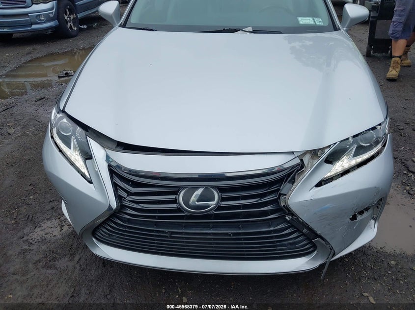 2017 Lexus ES VIN 58ABK1GG8HU074447 IAAI salvage auction — FRONT END, Mv-907A (New York), sold $7,700 on 2026-08-25 (photo 6)