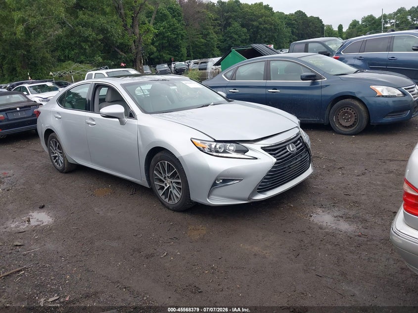 2017 Lexus ES VIN 58ABK1GG8HU074447 — IAAI salvage auction photo