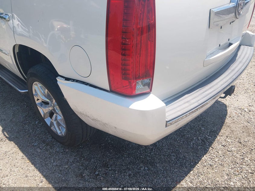2008 Cadillac Escalade VIN 1GYFK63868R105961 IAAI salvage auction — REAR END, Clear (South Carolina), sold $1,350 on 2026-08-01 (photo 6)