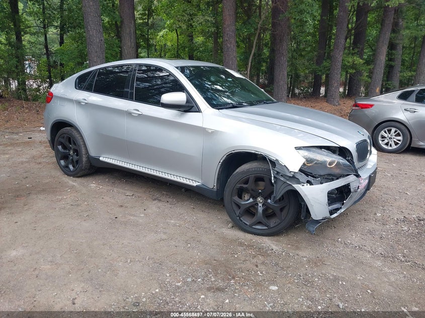 2011 BMW X6 VIN 5UXFG2C56BLX07306 IAAI salvage auction — FRONT END, Salvage (Virginia), sold $2,500 on 2026-07-28 (photo 1)
