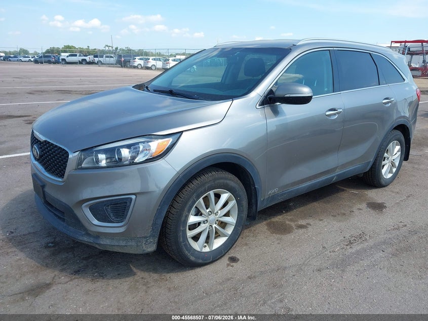 2017 Kia Sorento VIN 5XYPGDA3XHG232105 IAAI salvage auction — MECHANICAL, Regular (South Dakota), sold $1,450 on 2026-07-14 (photo 2)