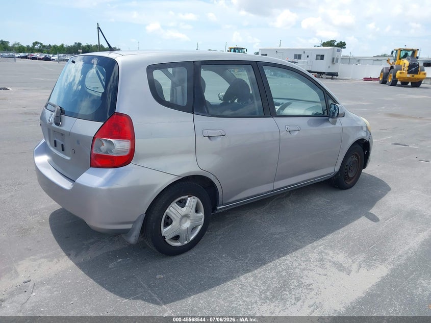 2008 Honda Fit VIN JHMGD38418S054790 IAAI salvage auction — NORMAL WEAR, Clear (Florida), sold $325 on 2026-07-29 (photo 4)