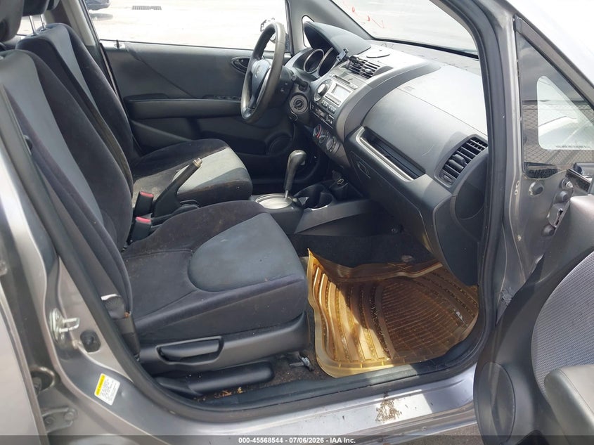 2008 Honda Fit VIN JHMGD38418S054790 IAAI salvage auction — NORMAL WEAR, Clear (Florida), sold $325 on 2026-07-29 (photo 5)