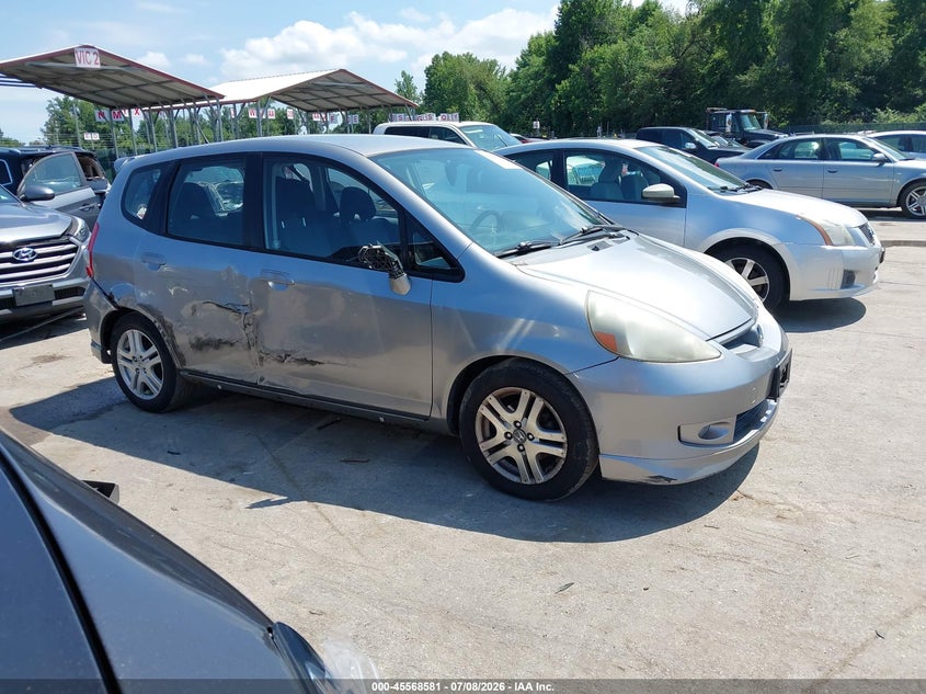 2007 Honda Fit VIN JHMGD38647S042794 IAAI salvage auction — SIDE, Salvage - Greater Than 75% (Maryland), sold $450 on 2026-08-01 (photo 1)