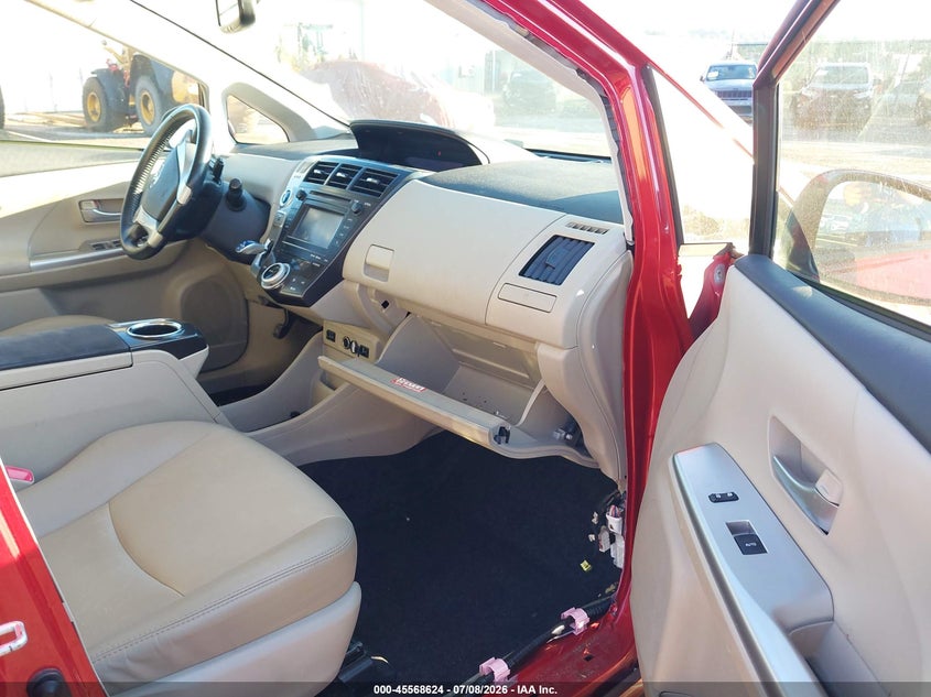 2014 Toyota Prius v VIN JTDZN3EU3E3320313 IAAI salvage auction — RIGHT FRONT, Salvage Title, sold $1,450 on 2026-07-17 (photo 5)