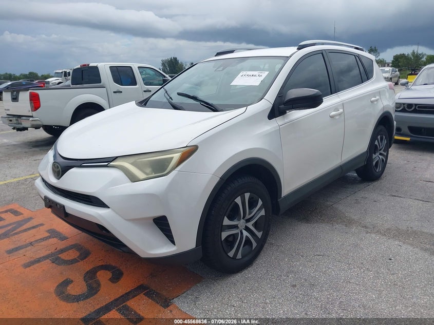 2018 Toyota Rav4 VIN JTMZFREVXJJ152121 IAAI salvage auction — NORMAL WEAR, Clear (Florida), sold $4,050 on 2026-07-23 (photo 2)