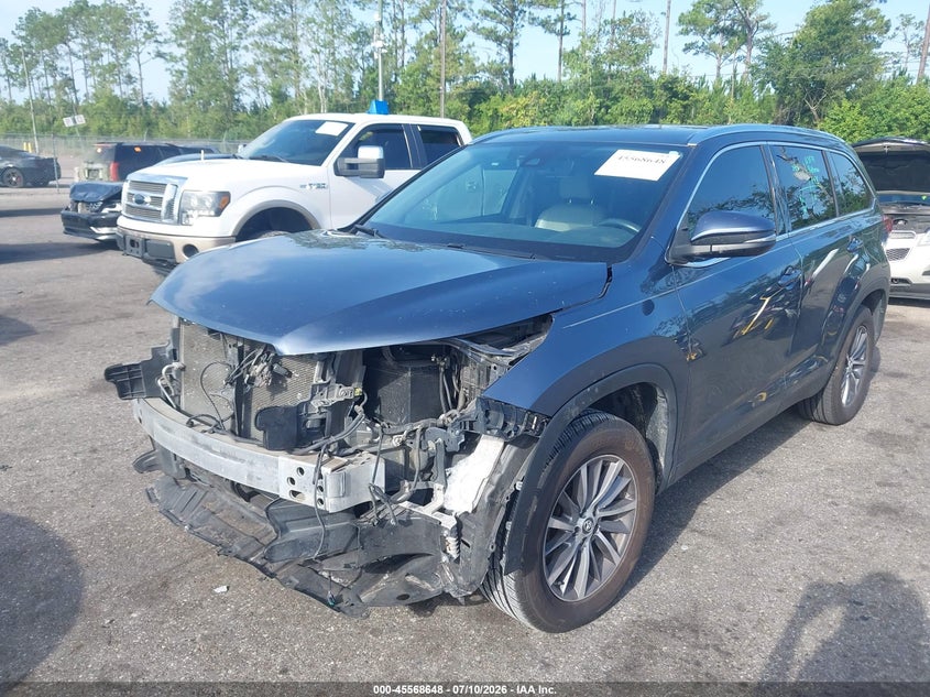 2019 Toyota Highlander VIN 5TDKZRFH8KS331974 IAAI salvage auction — FRONT END, Rebuildable (Florida), sold $7,100 on 2026-07-28 (photo 2)