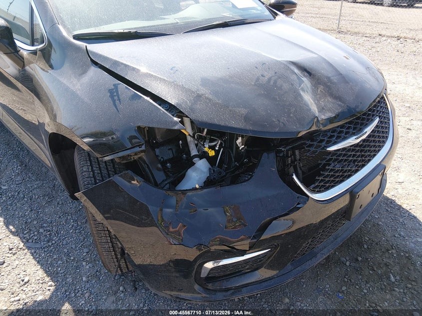 2026 Chrysler Pacifica VIN 2C4RC1BG8TR263622 IAAI salvage auction — RIGHT FRONT, Enterprise Vehicles Clear Only (California), sold $14,000 on 2026-07-17 (photo 6)