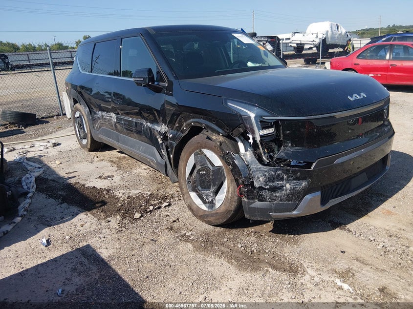 2026 Kia Ev9 VIN 5XYAB5S19TG005052 — IAAI salvage auction photo