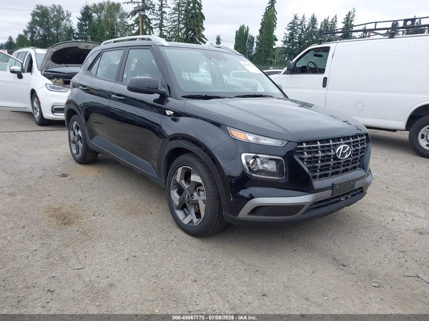 2025 Hyundai Venue VIN KMHRC8A38SU385059 IAAI salvage auction — LEFT FRONT, Salvage Title, sold $12,600 on 2026-07-22 (photo 1)