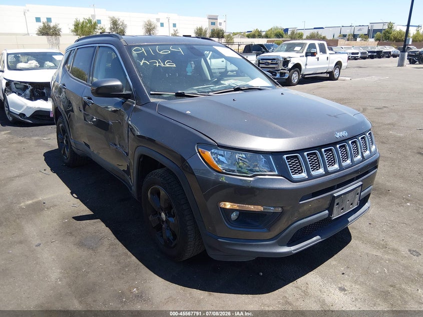 2018 Jeep Compass VIN 3C4NJCBB6JT469164 IAAI salvage auction — RIGHT SIDE, Salvage Title, sold $3,750 on 2026-08-14 (photo 1)