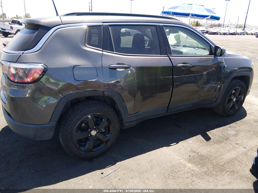 2018 Jeep Compass VIN 3C4NJCBB6JT469164 IAAI salvage auction — RIGHT SIDE, Salvage Title, sold $3,750 on 2026-08-14 (photo 6)