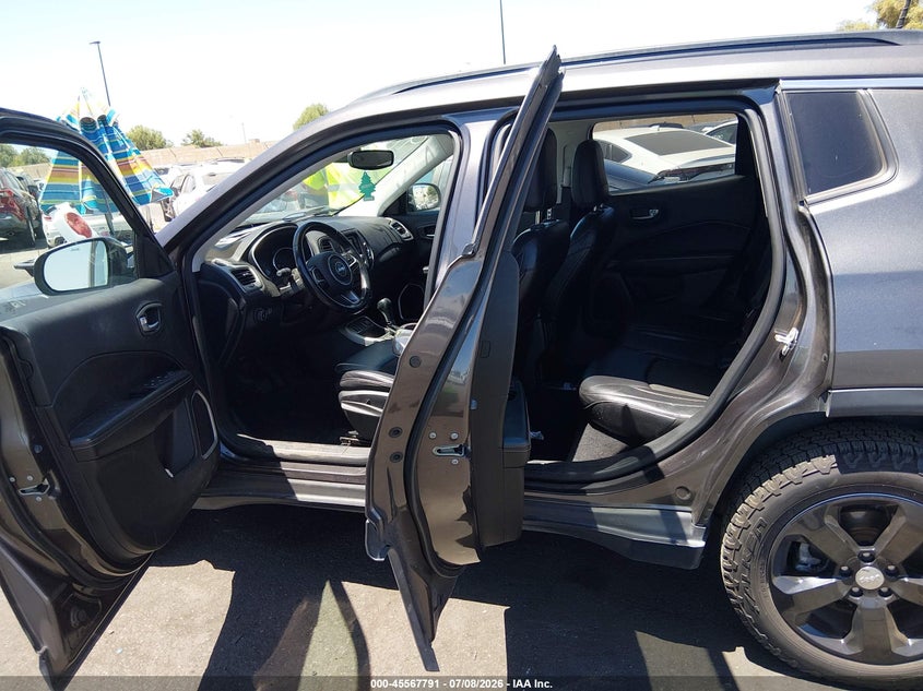 2018 Jeep Compass VIN 3C4NJCBB6JT469164 IAAI salvage auction — RIGHT SIDE, Salvage Title, sold $3,750 on 2026-08-14 (photo 8)