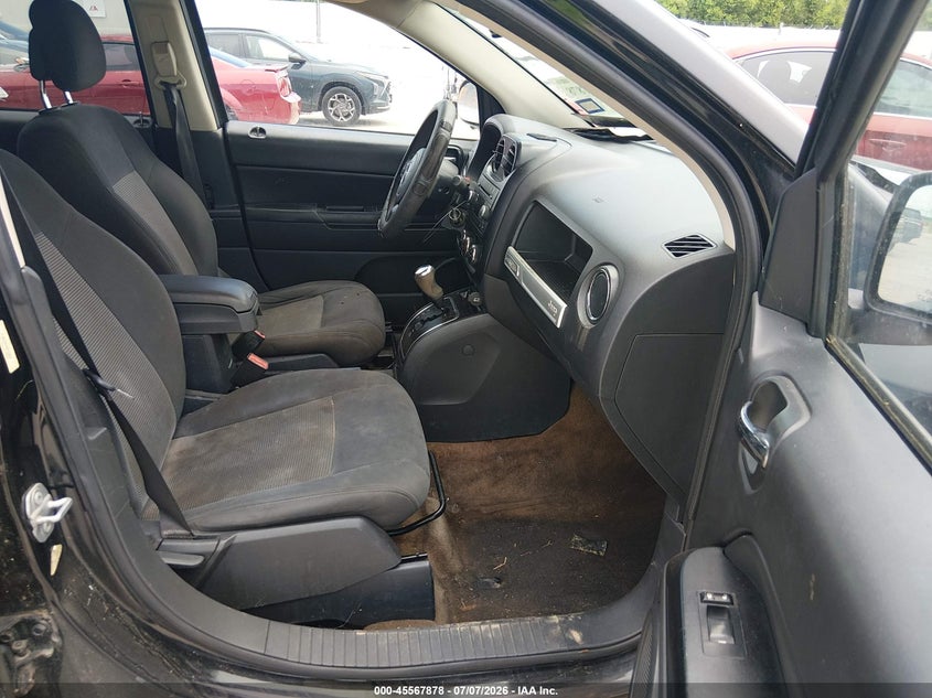 2017 Jeep Compass VIN 1C4NJCBA4HD124044 IAAI salvage auction — NORMAL WEAR, Salvage Title, sold $875 on 2026-07-24 (photo 5)