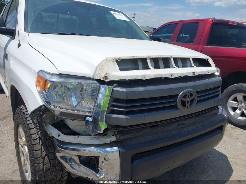 2015 Toyota Tundra VIN 5TFUW5F19FX459895 IAAI salvage auction — HAIL, Salvage (Oklahoma), sold $6,400 on 2026-07-29 (photo 6)