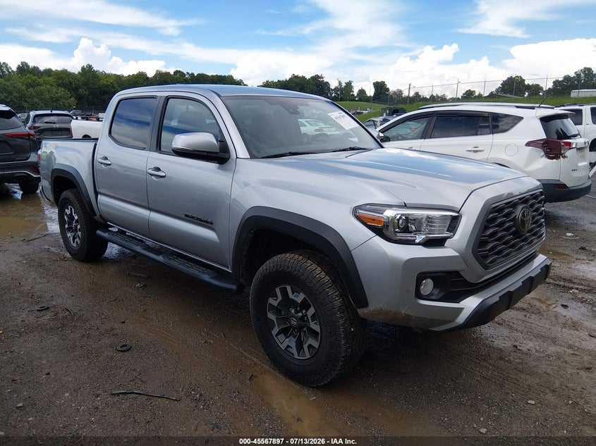2022 Toyota Tacoma VIN 3TMCZ5AN5NM465260 IAAI salvage auction — REAR END, Salvage Title, sold $20,700 on 2026-07-31 (photo 1)
