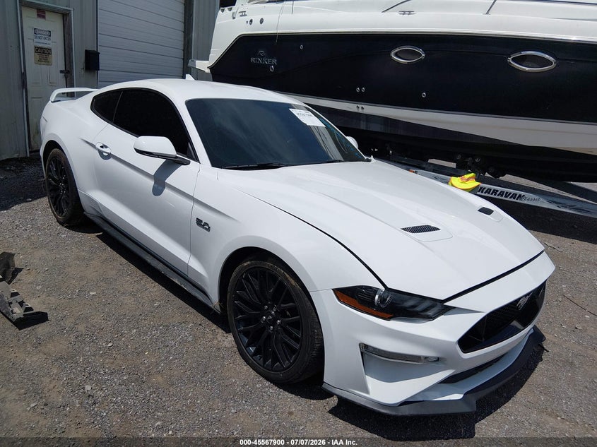 2020 Ford Mustang VIN 1FA6P8CF7L5169580 — IAAI salvage auction photo