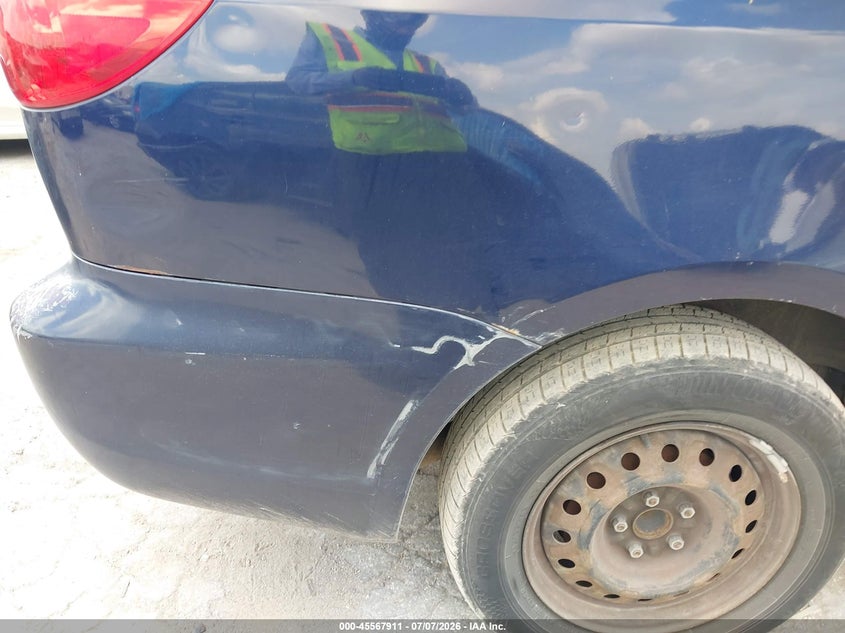 2006 Toyota Sienna VIN 5TDZA23C26S396802 IAAI salvage auction — NORMAL WEAR, Original (Texas), sold $725 on 2026-07-29 (photo 6)