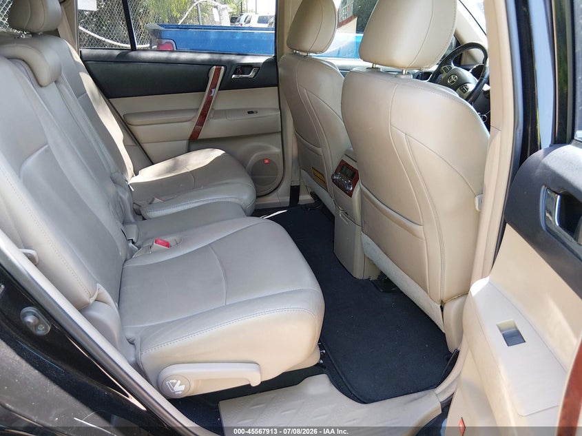 2011 Toyota Highlander VIN 5TDYK3EH6BS030973 IAAI salvage auction — NORMAL WEAR, Original (Texas), sold $5,025 on 2026-07-27 (photo 8)