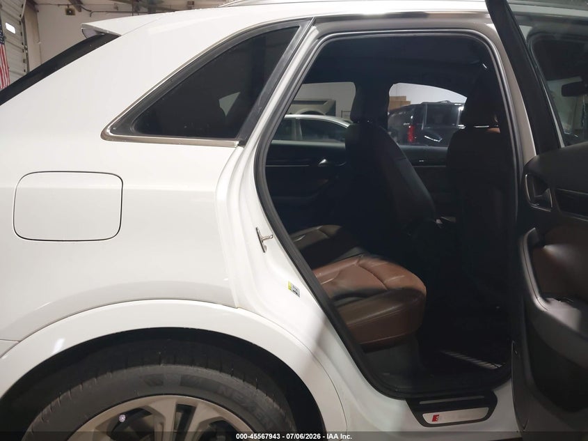 2016 Audi Q3 VIN WA1GFCFS3GR008469 IAAI salvage auction — NORMAL WEAR, Salvage Title, sold $1,800 on 2026-07-19 (photo 8)