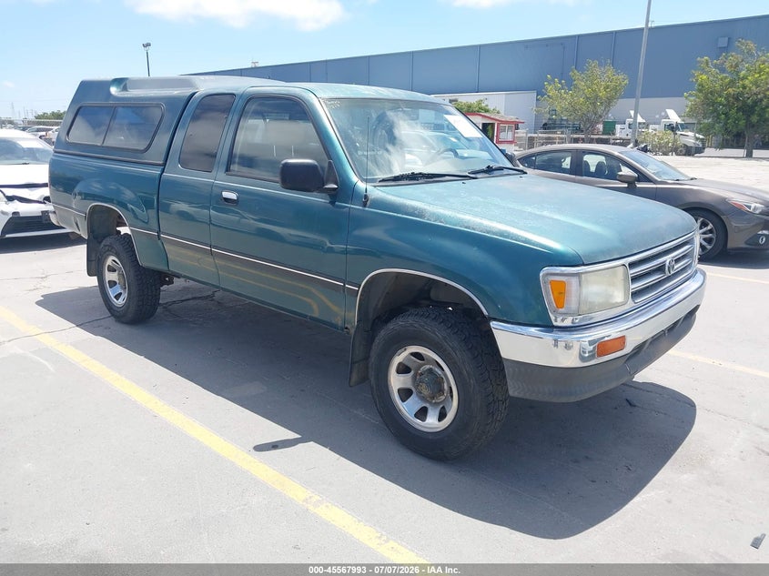 1997 Toyota T100 VIN JT4UN22D1V0035412 IAAI salvage auction — REAR END, Salvage (California), sold $1,450 on 2026-07-19 (photo 1)