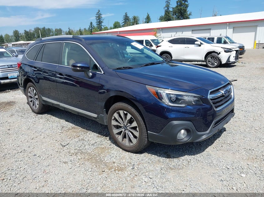 2018 Subaru Outback VIN 4S4BSATC4J3212281 IAAI salvage auction — LEFT SIDE, Salvage Title, sold $2,250 on 2026-08-03 (photo 1)