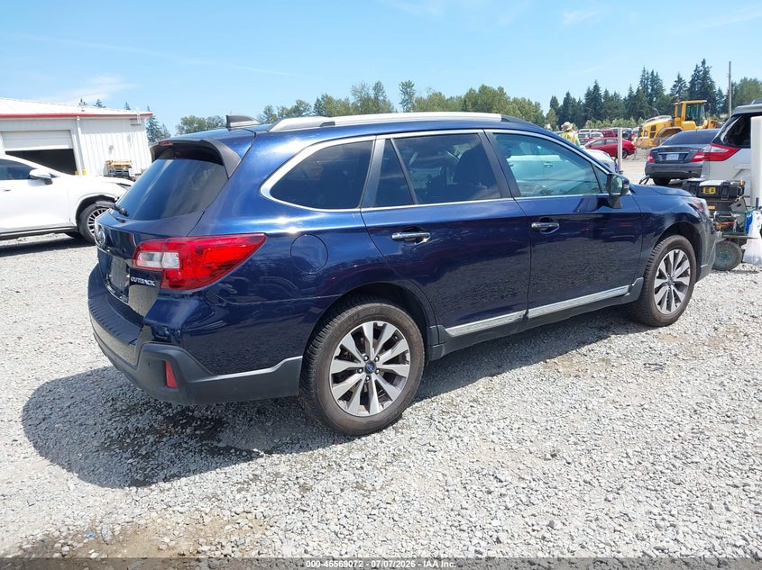 2018 Subaru Outback VIN 4S4BSATC4J3212281 IAAI salvage auction — LEFT SIDE, Salvage Title, sold $2,250 on 2026-08-03 (photo 4)