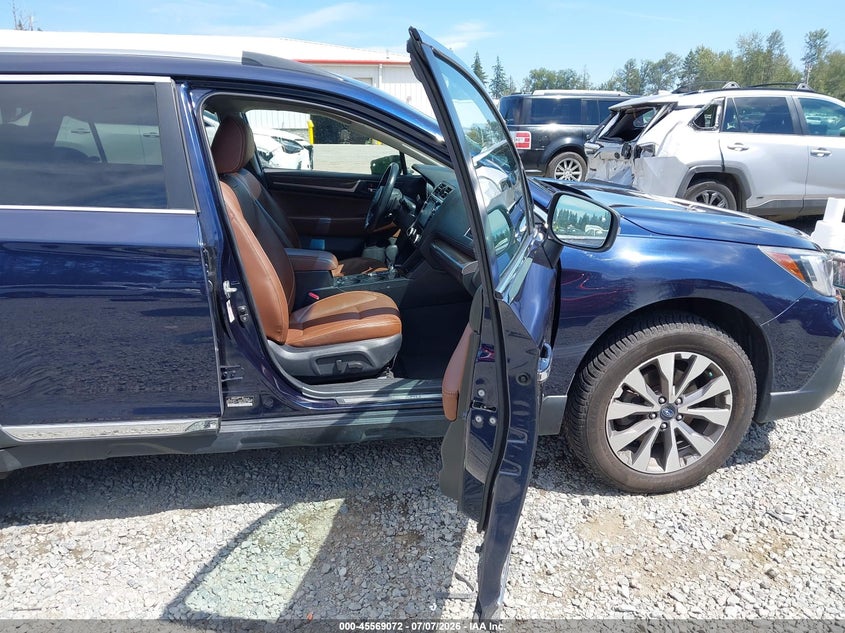 2018 Subaru Outback VIN 4S4BSATC4J3212281 IAAI salvage auction — LEFT SIDE, Salvage Title, sold $2,250 on 2026-08-03 (photo 5)