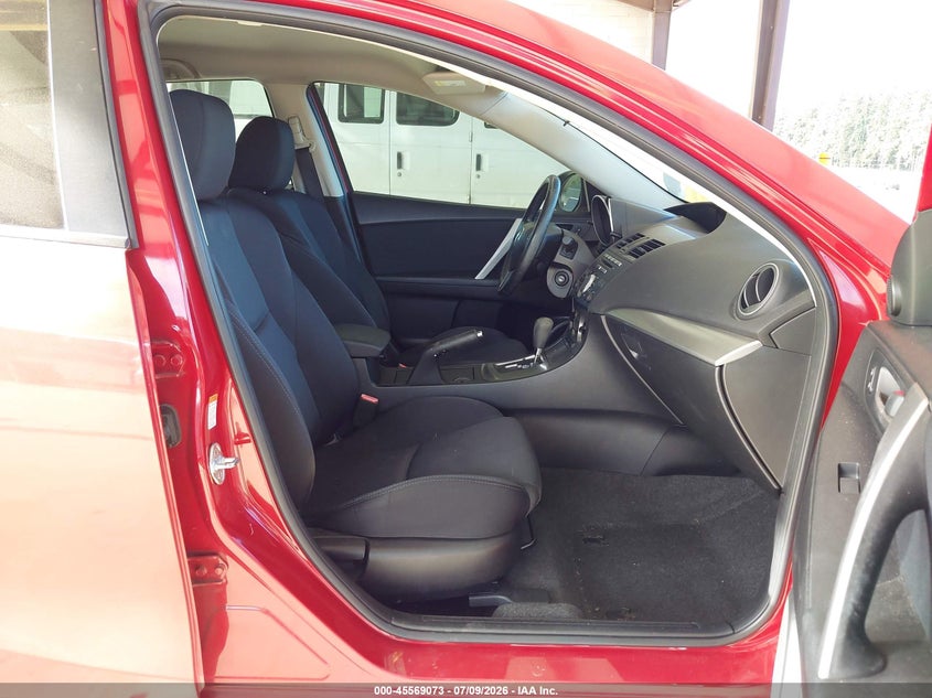 2011 Mazda 3 VIN JM1BL1K52B1360723 IAAI salvage auction — REAR END, Bill Of Sale (Washington), sold $1,900 on 2026-07-29 (photo 5)