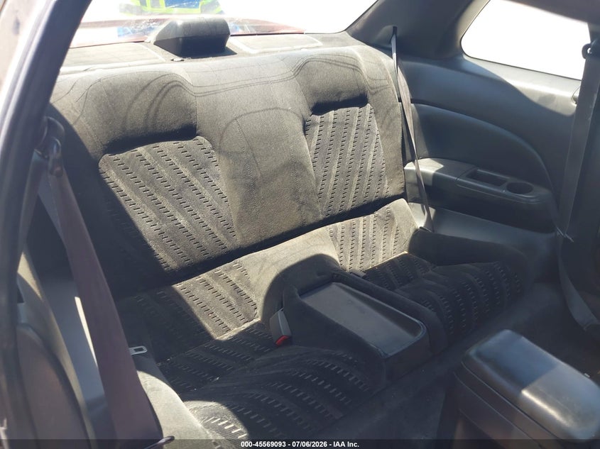 1997 Honda Prelude VIN JHMBB6244VC011058 IAAI salvage auction — NORMAL WEAR, Salvage Title - Dealer (California), sold $450 on 2026-07-29 (photo 8)