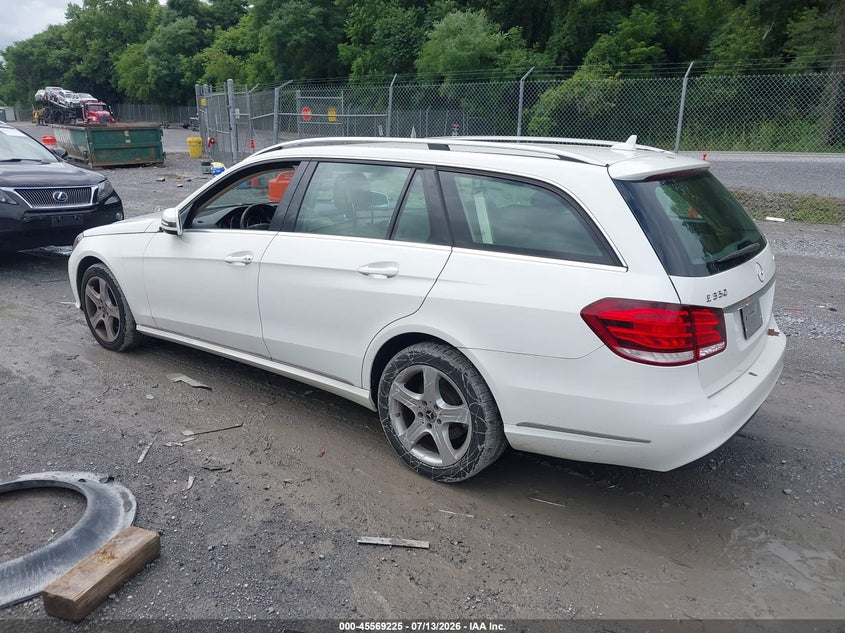 2014 Mercedes-benz E-klasse VIN WDDHH8JB6EA903612 IAAI salvage auction — FRONT END, Salvage Title, sold $1,550 on 2026-08-11 (photo 3)
