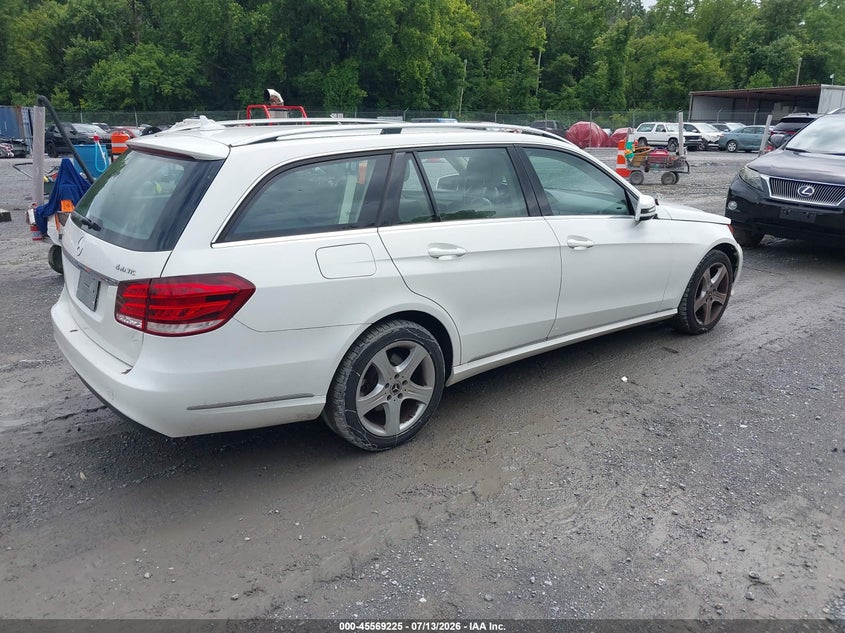 2014 Mercedes-benz E-klasse VIN WDDHH8JB6EA903612 IAAI salvage auction — FRONT END, Salvage Title, sold $1,550 on 2026-08-11 (photo 4)