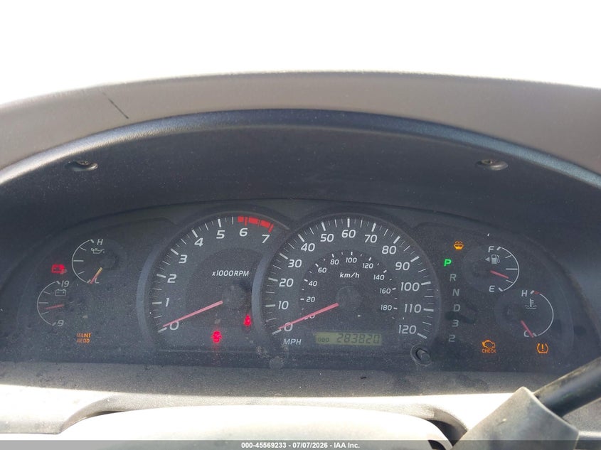 2005 Toyota Tundra VIN 5TBET34115S474019 IAAI salvage auction — NORMAL WEAR, Clear - Dealer Only (California), sold $1,225 on 2026-07-16 (photo 7)