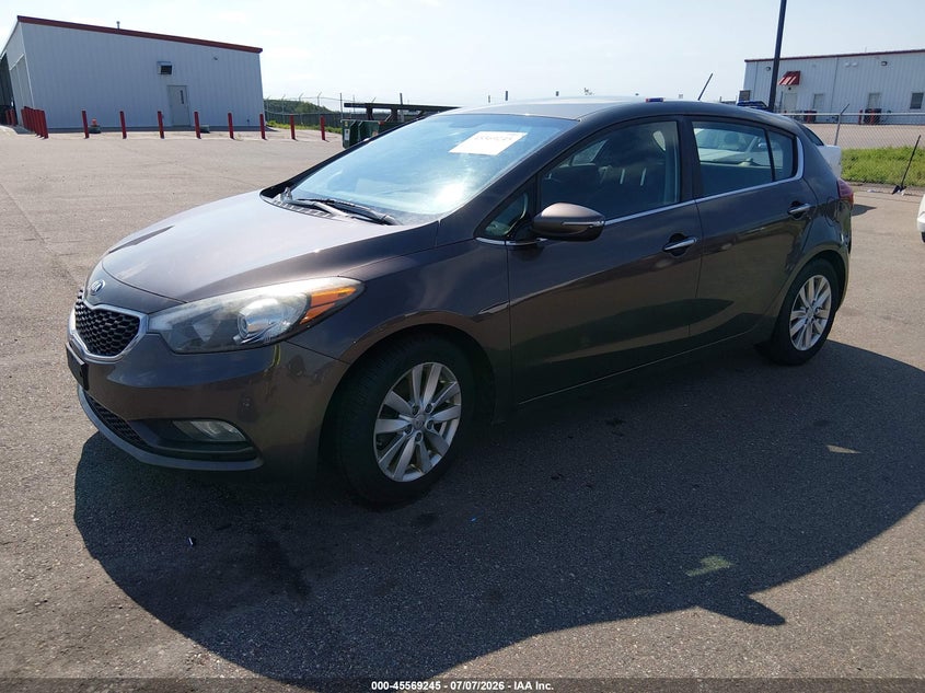 2014 Kia Forte VIN KNAFX5A86E5163248 IAAI salvage auction — LEFT FRONT, Clear (Minnesota), sold $525 on 2026-07-29 (photo 2)