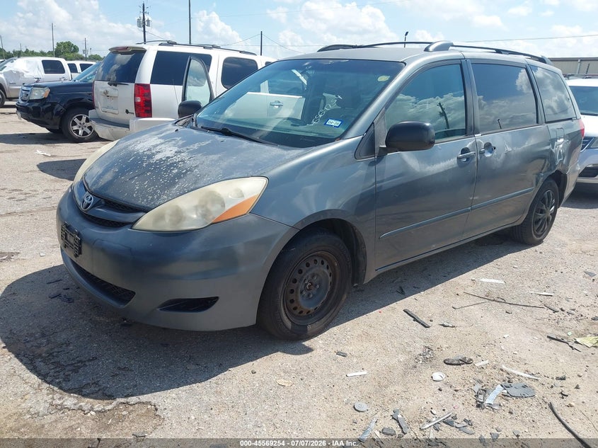 2008 Toyota Sienna VIN 5TDZK23CX8S141833 IAAI salvage auction — NORMAL WEAR, Original (Texas), sold $900 on 2026-07-15 (photo 2)