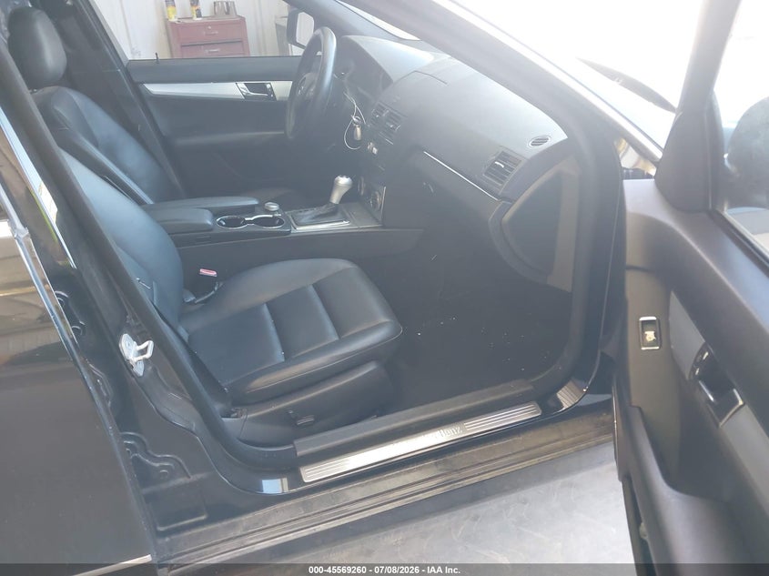 2008 Mercedes-benz C class VIN WDDGF54X58F077043 IAAI salvage auction — NORMAL WEAR, Clear (Utah), sold $225 on 2026-07-13 (photo 5)