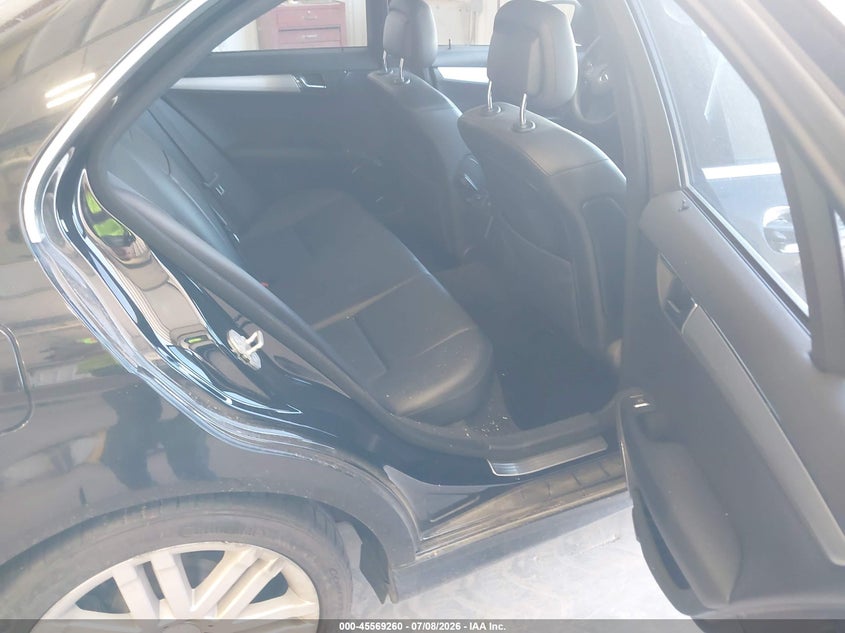 2008 Mercedes-benz C class VIN WDDGF54X58F077043 IAAI salvage auction — NORMAL WEAR, Clear (Utah), sold $225 on 2026-07-13 (photo 8)