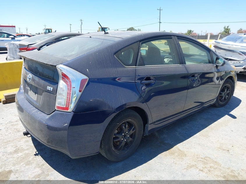 2013 Toyota Prius VIN JTDKN3DU0D1734758 IAAI salvage auction — NORMAL WEAR, Clear - Dealer Only (California), sold $3,000 on 2026-07-16 (photo 4)