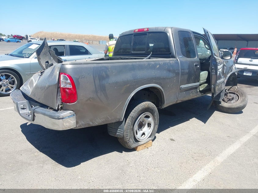 2006 Toyota Tundra VIN 5TBRU34146S460924 IAAI salvage auction — BIO HAZARD, Non-Repairable (California), sold $725 on 2026-07-29 (photo 4)