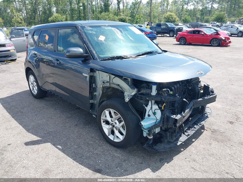 2021 Kia Soul VIN KNDJ23AU8M7746680 IAAI salvage auction — BIOHAZARD/CHEMICAL, Salvage Title, sold $1,500 on 2026-08-01 (photo 1)