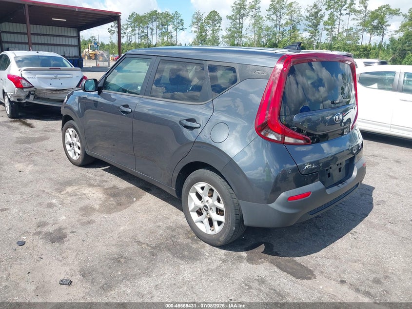 2021 Kia Soul VIN KNDJ23AU8M7746680 IAAI salvage auction — BIOHAZARD/CHEMICAL, Salvage Title, sold $1,500 on 2026-08-01 (photo 3)