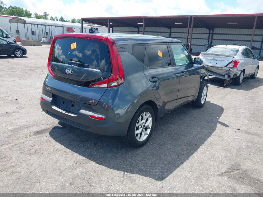 2021 Kia Soul VIN KNDJ23AU8M7746680 IAAI salvage auction — BIOHAZARD/CHEMICAL, Salvage Title, sold $1,500 on 2026-08-01 (photo 4)