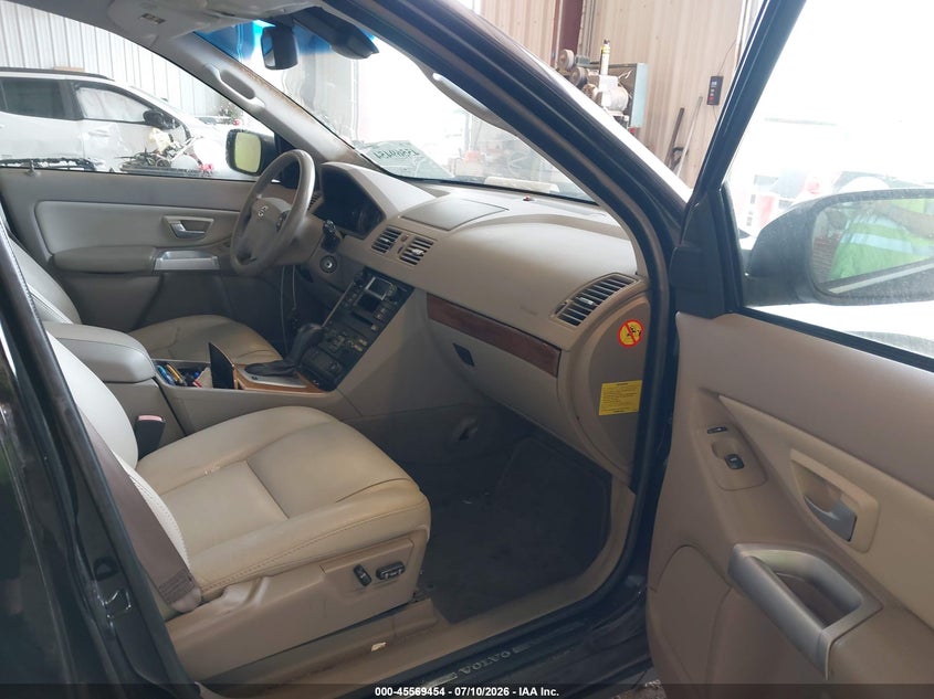 2005 Volvo Xc90 VIN YV1CZ911151144277 IAAI salvage auction — NORMAL WEAR, Clear (Michigan), sold $275 on 2026-07-28 (photo 5)