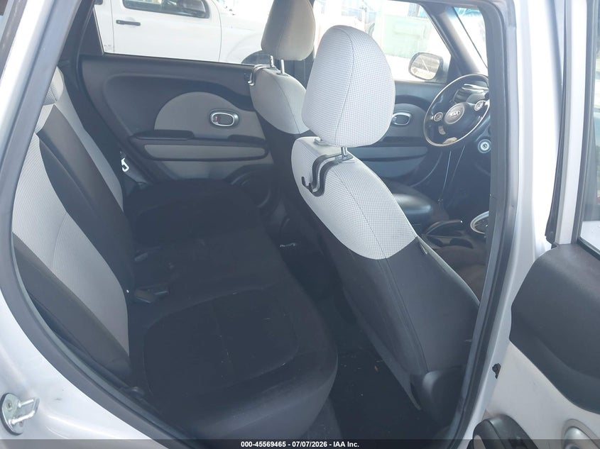 2016 Kia Soul VIN KNDJN2A29G7875032 IAAI salvage auction — NORMAL WEAR, Clear (Florida), sold $675 on 2026-07-15 (photo 8)