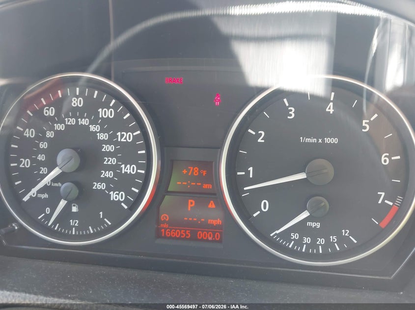 2006 BMW 3 series VIN WBAVB13556KX37086 IAAI salvage auction — NORMAL WEAR, Clear - Dealer Only (California), sold $325 on 2026-07-20 (photo 7)