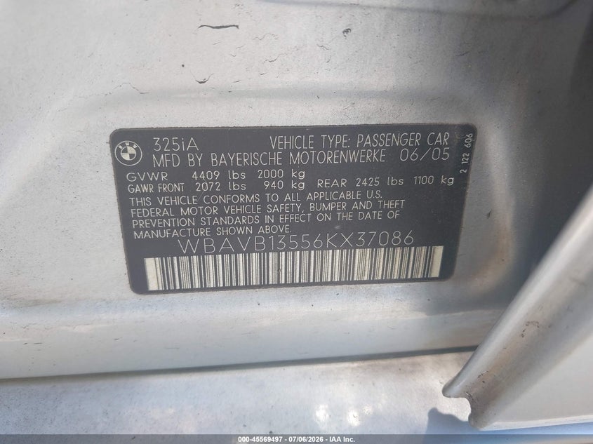 2006 BMW 3 series VIN WBAVB13556KX37086 IAAI salvage auction — NORMAL WEAR, Clear - Dealer Only (California), sold $325 on 2026-07-20 (photo 9)