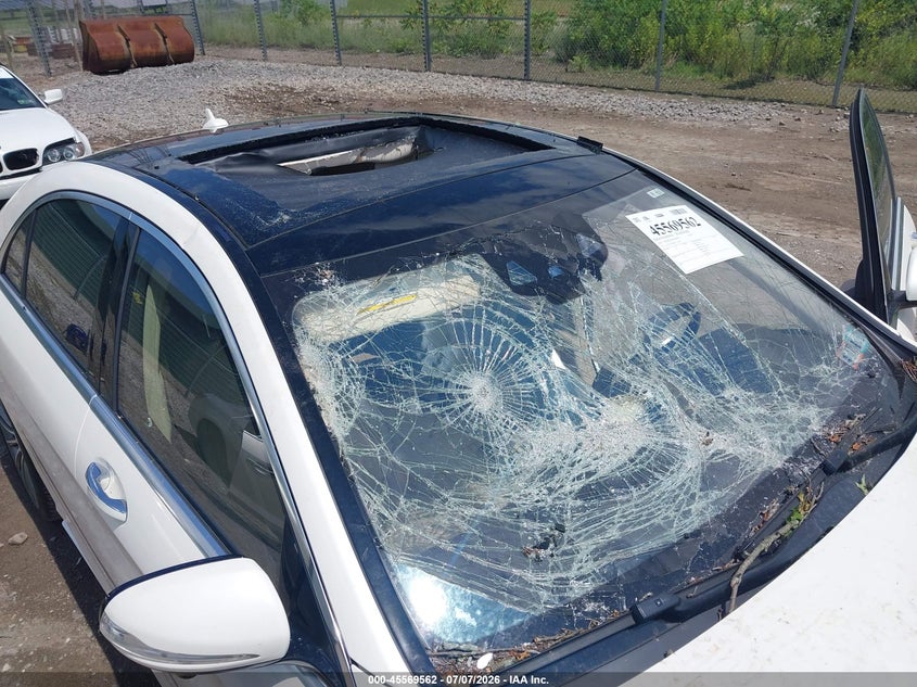 2015 Mercedes-benz S-klasse VIN WDDUG8FB8FA170328 IAAI salvage auction — ROOF, Salvage (Pennsylvania), sold $8,400 on 2026-07-28 (photo 6)