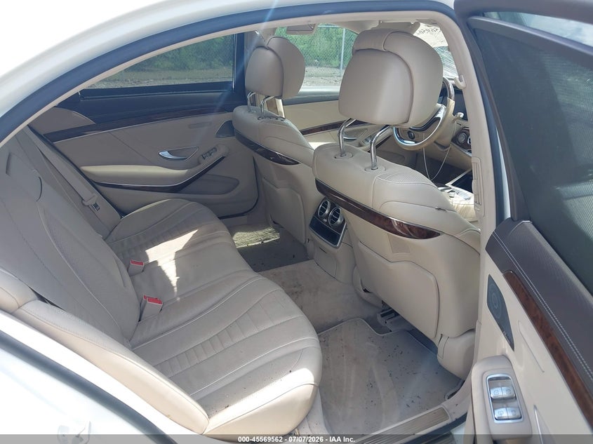 2015 Mercedes-benz S-klasse VIN WDDUG8FB8FA170328 IAAI salvage auction — ROOF, Salvage (Pennsylvania), sold $8,400 on 2026-07-28 (photo 8)