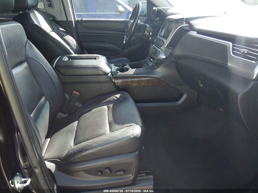 2020 Chevrolet Suburban VIN 1GNSKHKC2LR158839 IAAI salvage auction — NORMAL WEAR, Original (Texas), sold $8,950 on 2026-07-29 (photo 5)